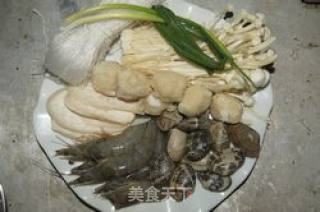 石锅海鲜粉丝的做法步骤：1