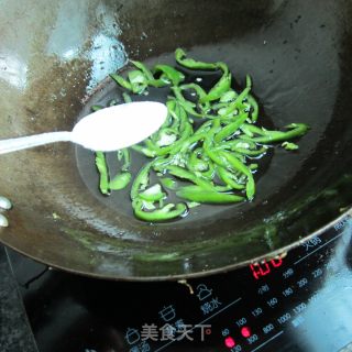 辣椒虾米煎蛋的做法步骤：5