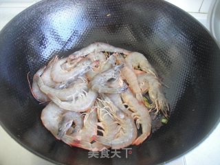 海洋滋味－－葱香虾的做法步骤：5