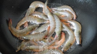 韩式大虾焖毛豆的做法步骤：4