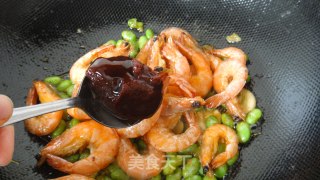 韩式大虾焖毛豆的做法步骤：10