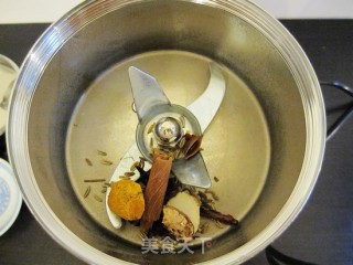 咖喱山药豆干鸡—附自制咖喱的做法步骤：3