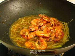 【鲁菜】----油焖虾的做法步骤：8