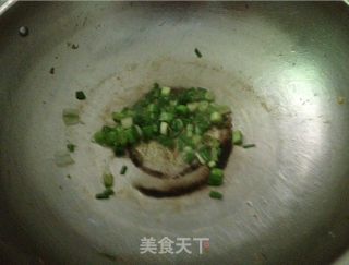 清淡丝瓜汤的做法步骤：3