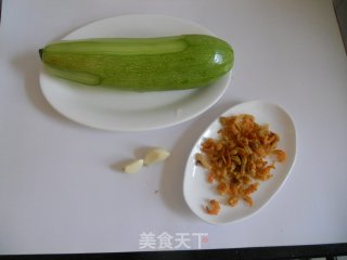 茭瓜炒虾米的做法步骤：1