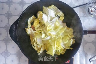 中式炒菜→铁锅鲜虾白菜的做法步骤：7