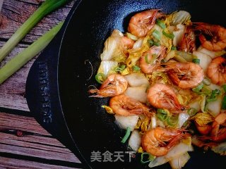 中式炒菜→铁锅鲜虾白菜的做法步骤：11