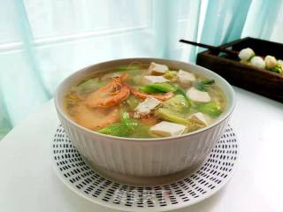 鲜虾丝瓜豆腐汤的做法步骤：5