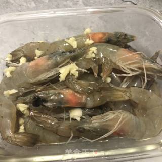 香酥椒盐虾的做法步骤：3