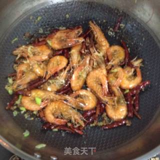 香辣酥虾的做法步骤：12