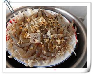 蒜香金针粉蒸虾的做法步骤：7
