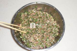 鲜肉虾仁蒸饺的做法步骤：5