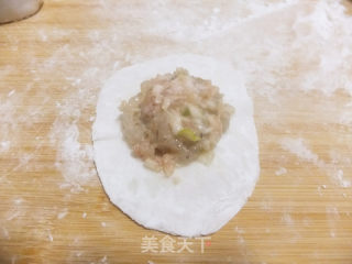 玉兔水晶虾饺皇-----美味很简单的做法步骤：10