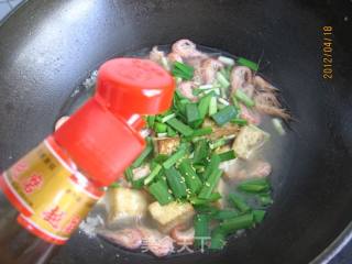 豆腐炖虾的做法步骤：11