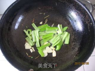 黄瓜炒虾的做法步骤：9