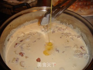 魚子奶油蝦意粉 Pasta in Fish Roe Cream Sauce .的做法步骤：25