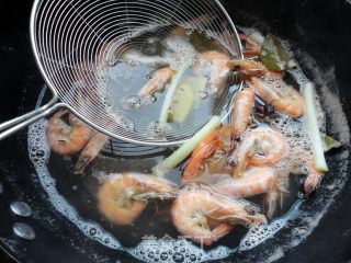 盐水虾的做法步骤：6