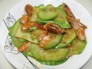 美味简单小菜---西葫芦虾的做法步骤：8