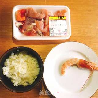 日式料理之海鲜饭的做法步骤：1