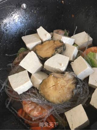 一品海鲜锅的做法步骤：16