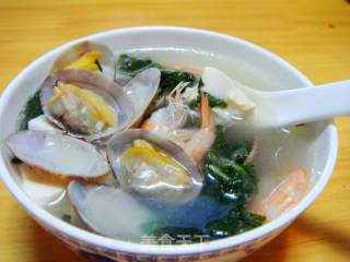 花蛤紫苏豆腐汤的做法步骤：7