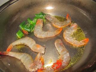 小白菜炖粉条虾的做法步骤：3