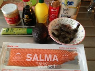 三文鱼和熟虾寿司的做法步骤：1