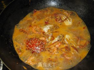 麻辣水煮海鲜锅的做法步骤：8