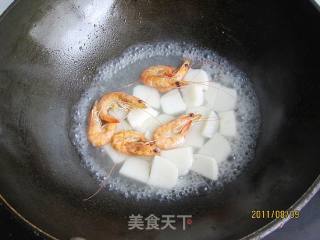 丝瓜鲜虾煮年糕的做法步骤：5