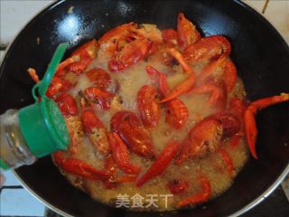 【川菜】麻辣龙虾的做法步骤：13