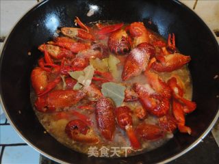 【川菜】麻辣龙虾的做法步骤：11
