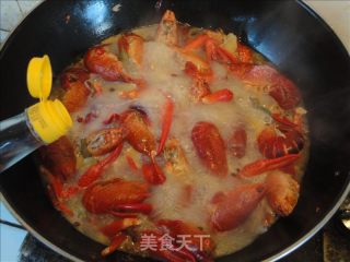 【川菜】麻辣龙虾的做法步骤：12