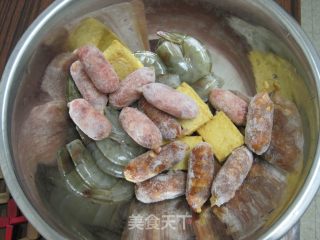 黄豆芽鲜虾汤的做法步骤：5
