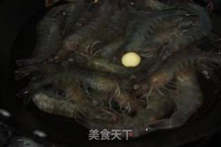 【粤菜】白灼对虾的做法步骤：3