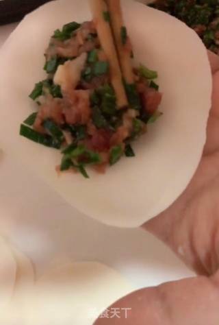鸡蛋鲜虾饺的做法步骤：8