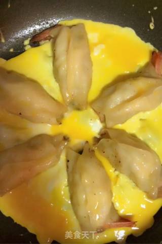 鸡蛋鲜虾饺的做法步骤：13