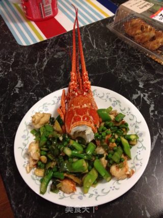芦笋，青豆炒龙虾的做法步骤：3