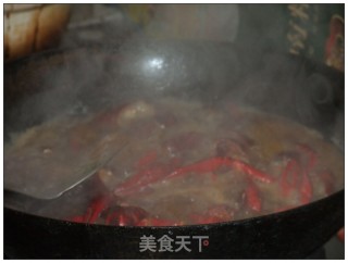 香辣小龙虾(正宗十三香龙虾制作方法)的做法步骤：10