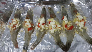 芝士焗鲜虾的做法步骤：1