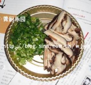 砂锅鲜虾粥的做法步骤：4