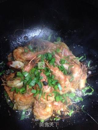 超级简单美味的家常油闷大虾的做法步骤：2