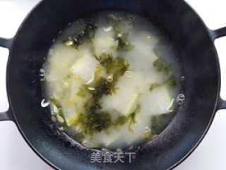 冬瓜紫菜虾皮汤的做法步骤：6