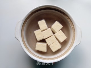 小葱拌豆腐的做法步骤：2
