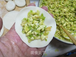 西葫芦鸡蛋饺子的做法步骤：13
