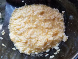 韭菜火腿米饭饼的做法步骤：4