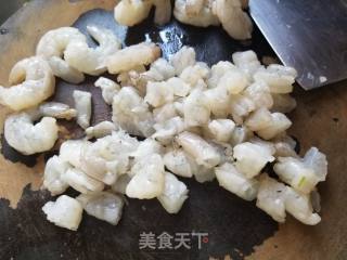 韭菜虾仁猪肉包子的做法步骤：5