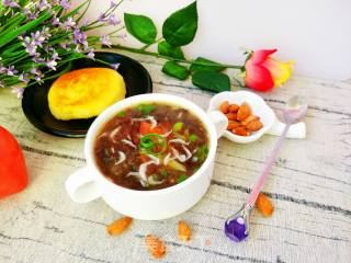 虾皮紫菜番茄汤的做法步骤：2