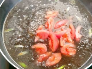 虾皮紫菜番茄汤的做法步骤：7
