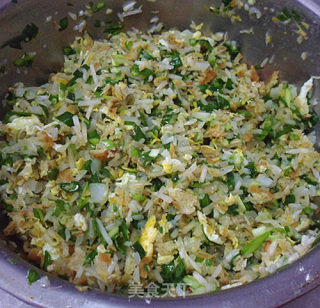 绿豆芽素锅贴的做法步骤：7