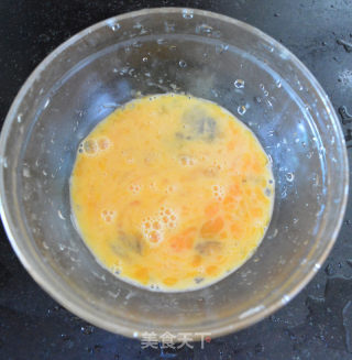 青菜鸭蛋包子的做法步骤：6